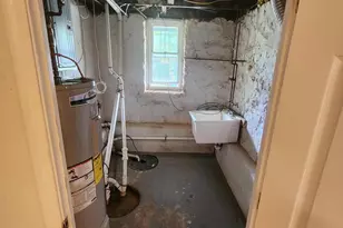 3035 Frisby St, Baltimore, MD 21218 - Photo 11