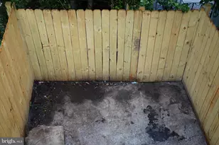 591 Orchard St, Baltimore, MD 21201 - Photo 61