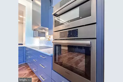 10 E Lee Street #2701, Baltimore, MD 21202 - Photo 9