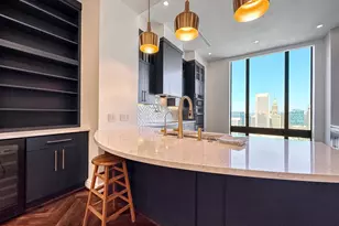 10 E Lee St, Baltimore, MD 21202 - Photo 3