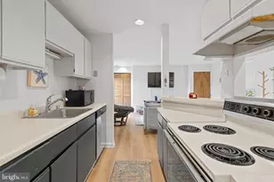 32 W Montgomery St, Baltimore, MD 21230 - Photo 9