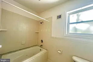 3931 E Pratt Street E, Baltimore, MD 21224 - Photo 9