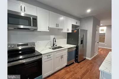 220 Montford Avenue N, Baltimore, MD 21224 - Photo 3