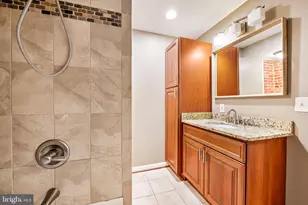 111 N Port Street N, Baltimore, MD 21224 - Photo 21