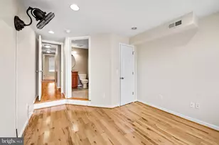 111 N Port Street N, Baltimore, MD 21224 - Photo 23