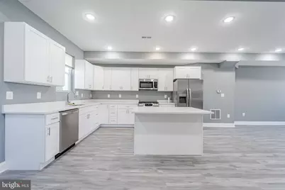 4225 Park Heights Avenue, Baltimore, MD 21215 - Photo 17