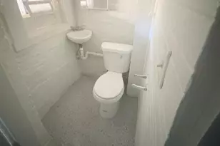 215 Calhoun S, Baltimore, MD 21223 - Photo 11