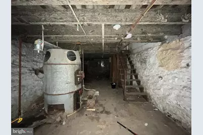 2424 Wilkens Avenue, Baltimore, MD 21223 - Photo 21