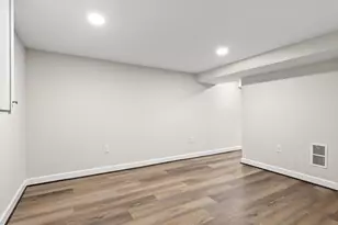 1102 Sherwood Ave, Baltimore, MD 21239 - Photo 35