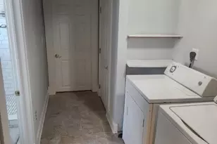 701 Grundy St, Baltimore, MD 21224 - Photo 17