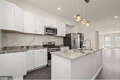 418 E 21st Street, Baltimore, MD 21218 - Photo 3