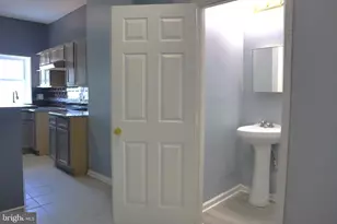 2011 Hollins St, Baltimore, MD 21223 - Photo 11