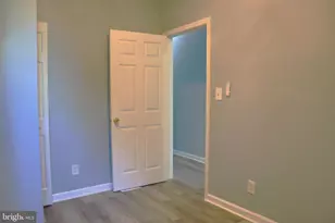 2011 Hollins St, Baltimore, MD 21223 - Photo 7