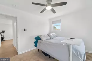 1221 E Oliver St, Baltimore, MD 21202 - Photo 21