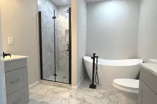 1221 E Oliver St, Baltimore, MD 21202 - Photo 17