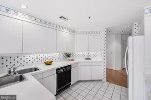 3704 N Charles St, Baltimore, MD 21218 - Photo 19