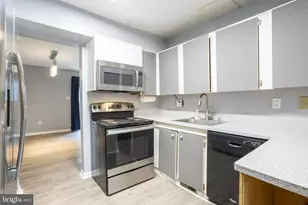 2835 Baneberry Ct, Baltimore, MD 21209 - Photo 11