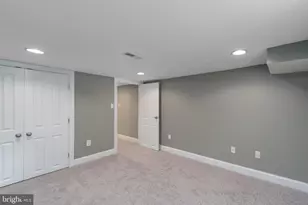 802 S Highland Ave, Baltimore, MD 21224 - Photo 29