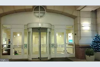 100 Harborview Drive #906, Baltimore, MD 21230 - Photo 3