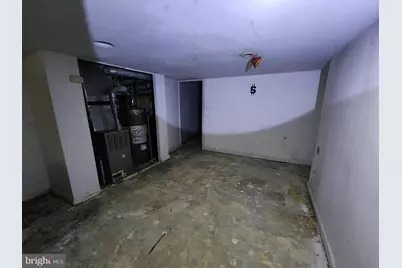 615 N Clinton Street, Baltimore, MD 21205 - Photo 11