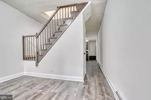 204 N Port St, Baltimore, MD 21224 - Photo 3