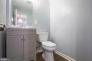 3415 Menlo Dr, Baltimore, MD 21215 - Photo 9