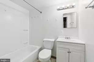 510 Seagull Ave, Baltimore, MD 21225 - Photo 15