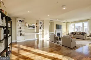 801 Key Hwy, Baltimore, MD 21230 - Photo 3