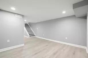 405 S Newkirk St, Baltimore, MD 21224 - Photo 39