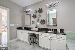 621 Ponte Villas N, Baltimore, MD 21230 - Photo 49