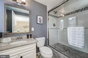 621 Ponte Villas N, Baltimore, MD 21230 - Photo 11