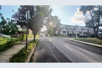 733 Lyndhurst Street, Baltimore, MD 21229 - Photo 7