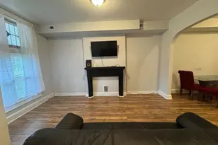 2039 Sinclair Ln, Baltimore, MD 21213 - Photo 3