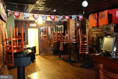 301 S Ann Street, Baltimore, MD 21231 - Photo 9