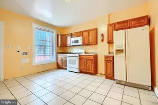 2715 E Monument St, Baltimore, MD 21205 - Photo 9