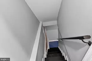 316 S Mount St, Baltimore, MD 21223 - Photo 27