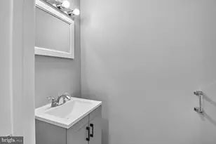 316 S Mount St, Baltimore, MD 21223 - Photo 7