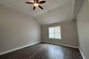 420 Hutchins Ave, Baltimore, MD 21212 - Photo 9