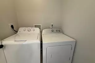 420 Hutchins Ave, Baltimore, MD 21212 - Photo 11