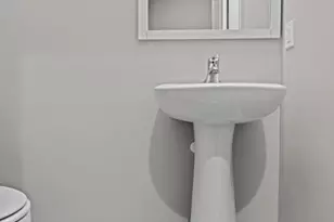 1020 N Eden St, Baltimore, MD 21205 - Photo 19