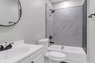 1645 Gorsuch Ave, Baltimore, MD 21218 - Photo 15