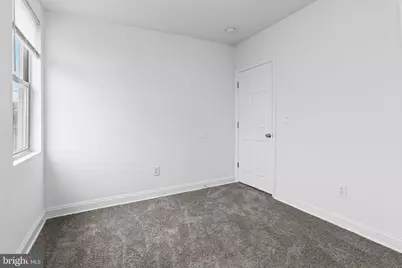 2415 E Madison Street, Baltimore, MD 21205 - Photo 15