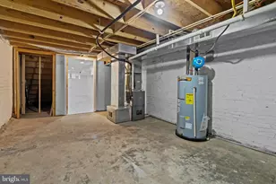 2415 E Madison St, Baltimore, MD 21205 - Photo 25