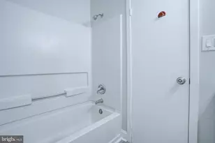 506 S Charles St, Baltimore, MD 21201 - Photo 17