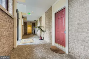 5712 Roland Ave, Baltimore, MD 21210 - Photo 3