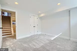 602 S Potomac St, Baltimore, MD 21224 - Photo 17