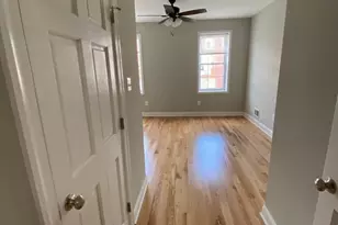 325 E 21st St, Baltimore, MD 21218 - Photo 7