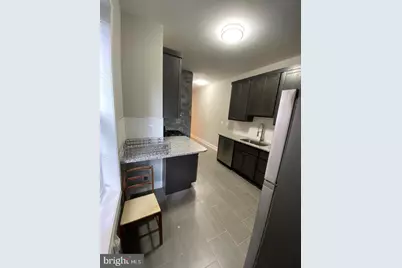 325 E 21st Street, Baltimore, MD 21218 - Photo 9