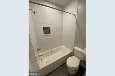 325 E 21st Street, Baltimore, MD 21218 - Photo 23