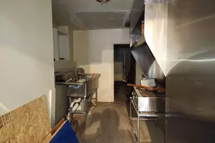 526 N Chester St, Baltimore, MD 21205 - Photo 5